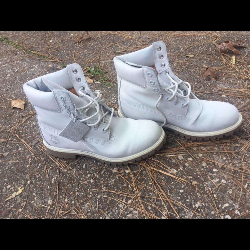 White timberland